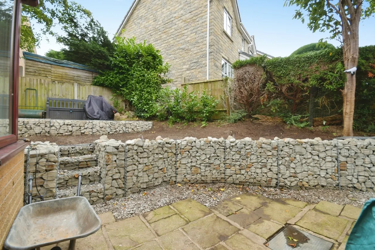 Burdekin Close, Chapel-en-le-Frith, SK23, photo 12