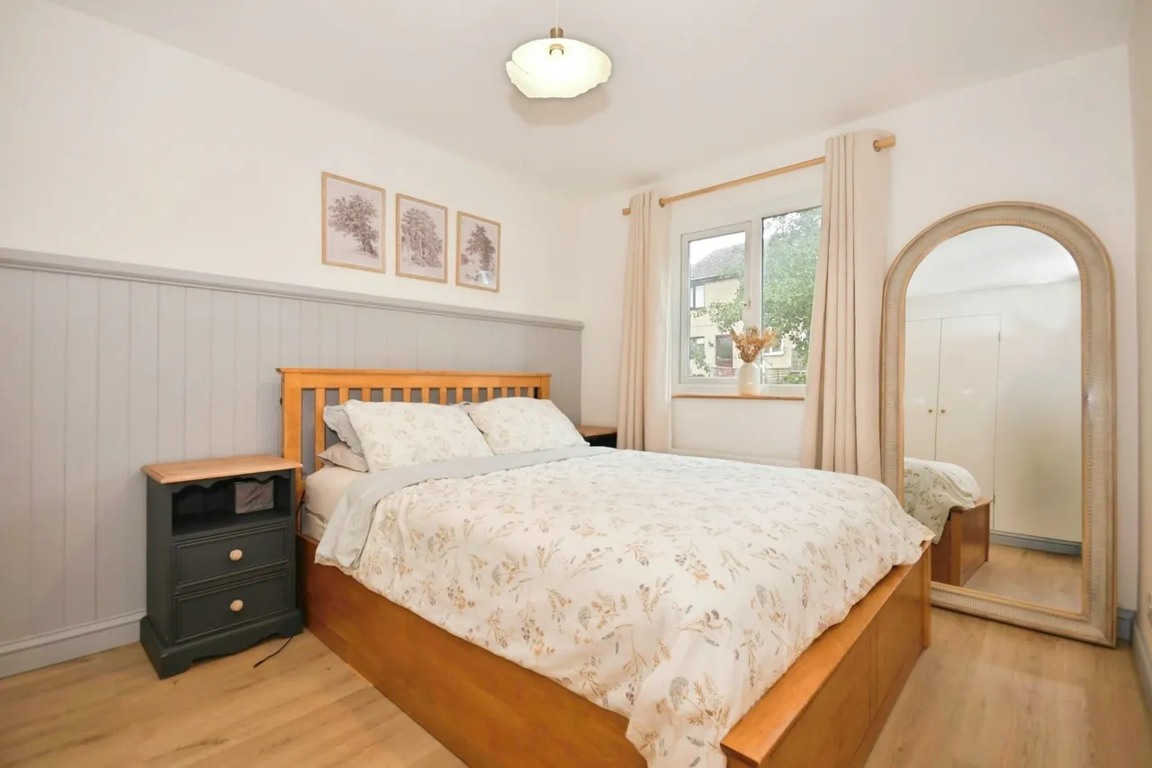 Burdekin Close, Chapel-en-le-Frith, SK23, photo 16