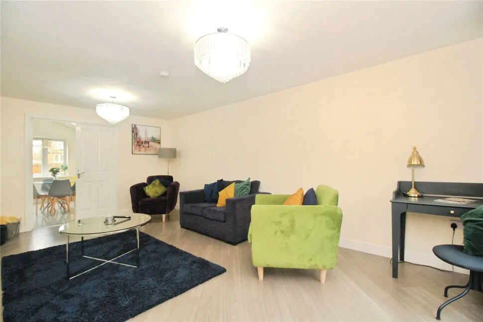 St. Louis Close, Hinckley, Leicestershire, LE10, photo 7