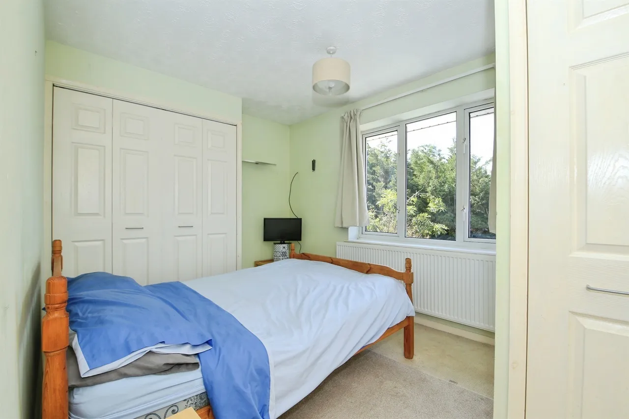 Partridge Close, Yaxley, Peterborough, photo 10