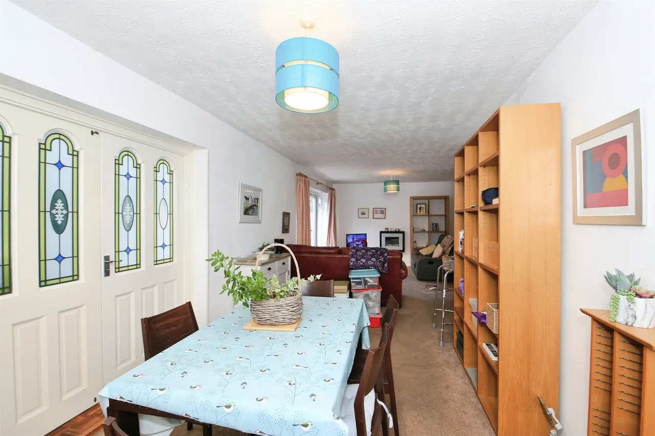Partridge Close, Yaxley, Peterborough, photo 6