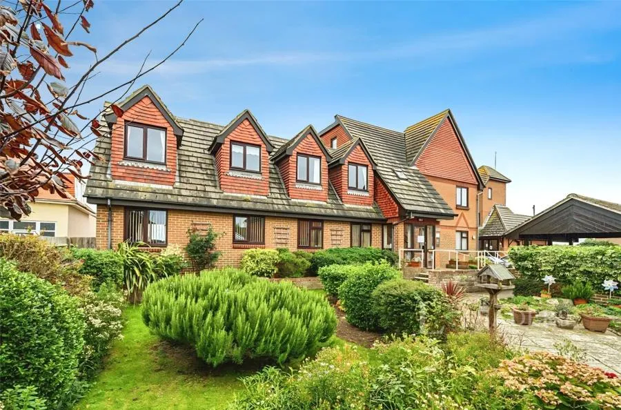 2 bed flat for sale, Elmer Road, Bognor Regis, PO22