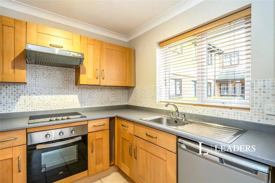 Elmer Road, Bognor Regis, PO22, photo 4