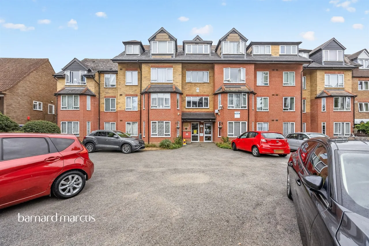 1 bed flat for sale — Brighton Road, South Croydon