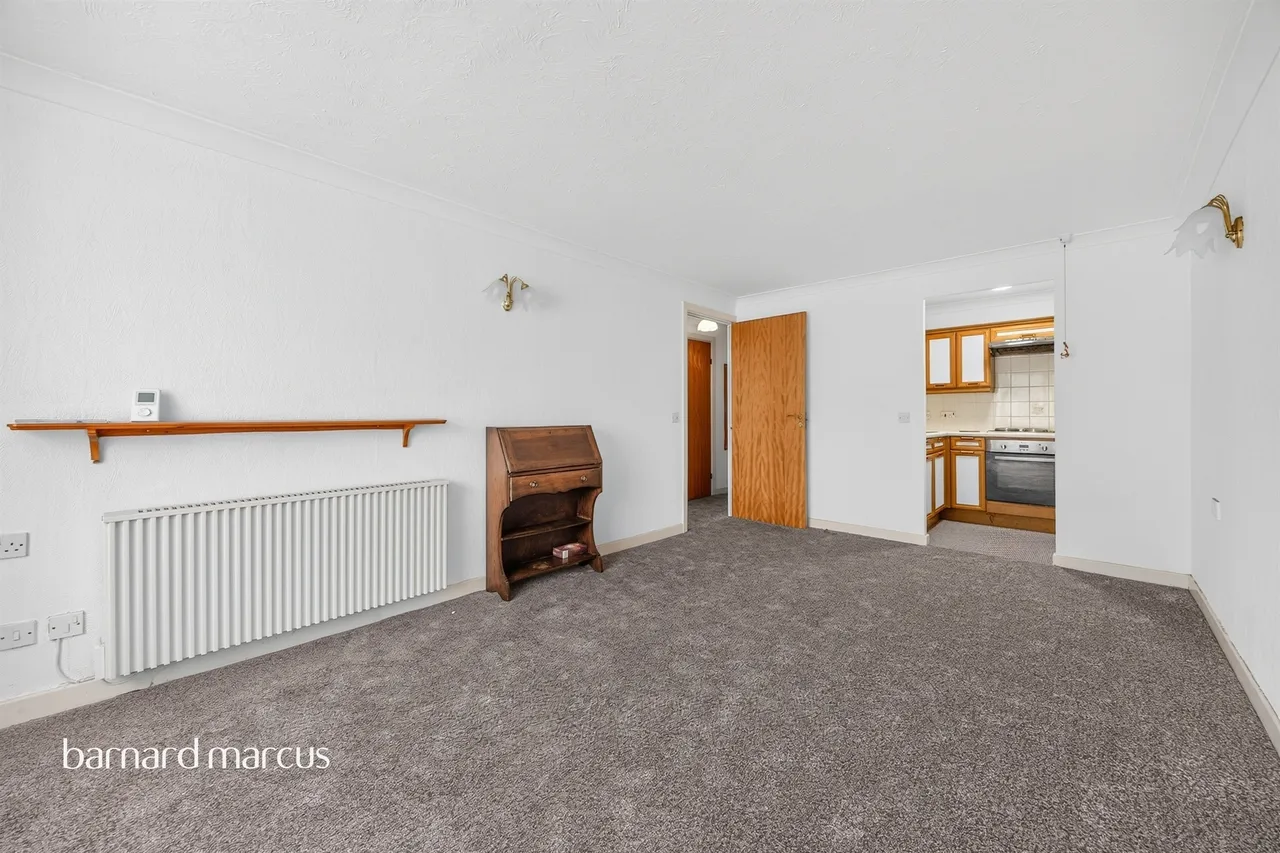 Brighton Road, South Croydon, photo 7