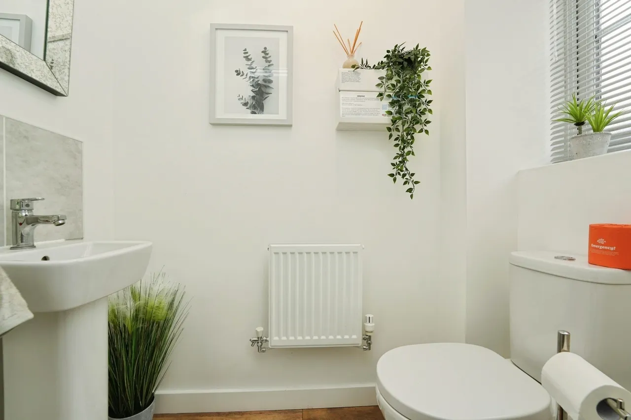 Walker Road, Brockworth, Gloucester, Gloucestershire, GL3, photo 5