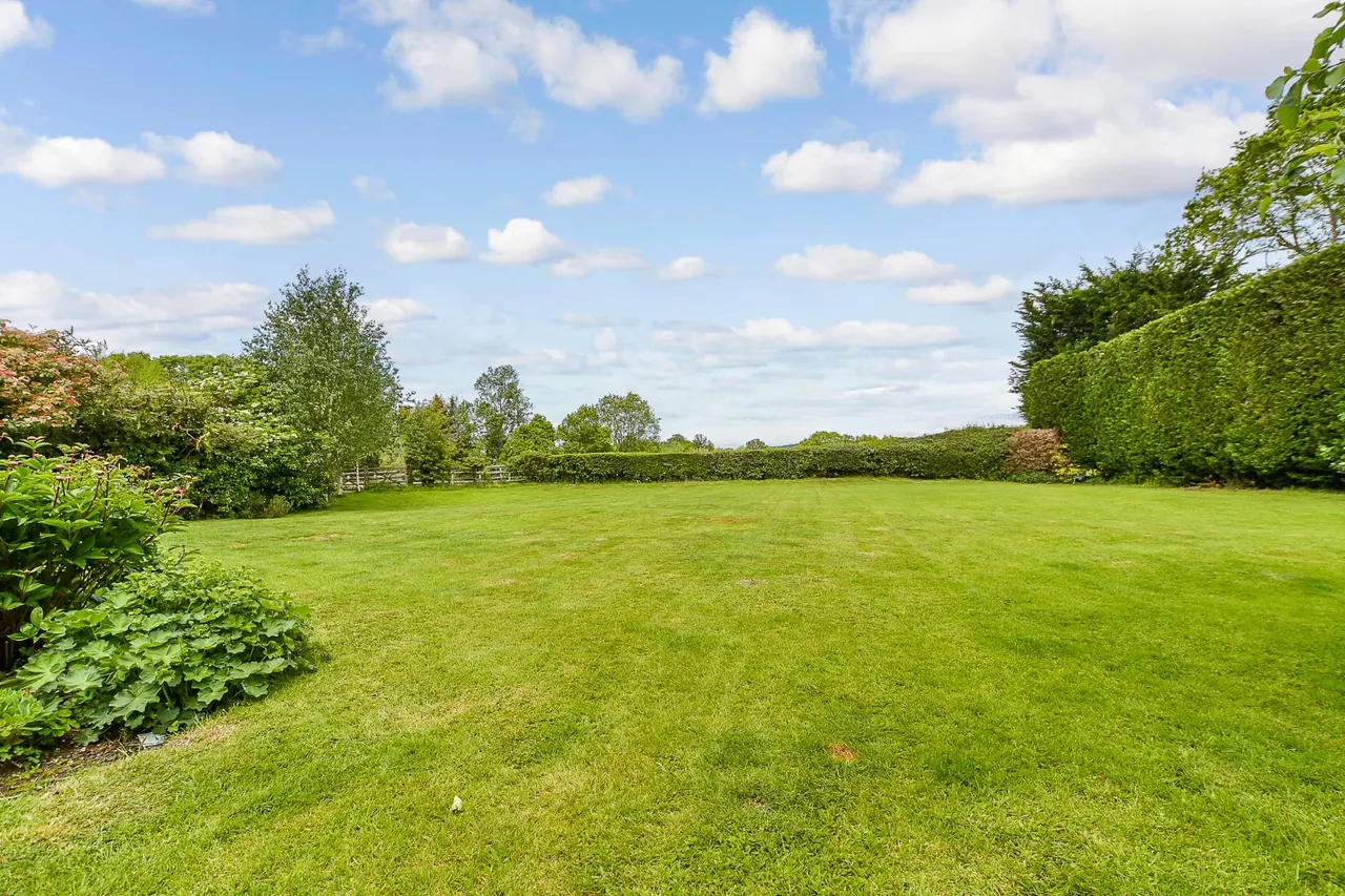 Old Forge Lane, Horney Common, TN22, photo 31