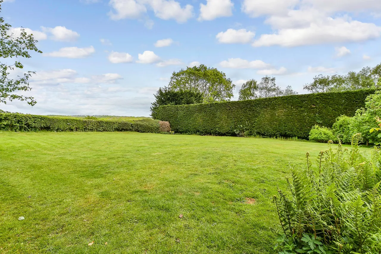 Old Forge Lane, Horney Common, TN22, photo 29