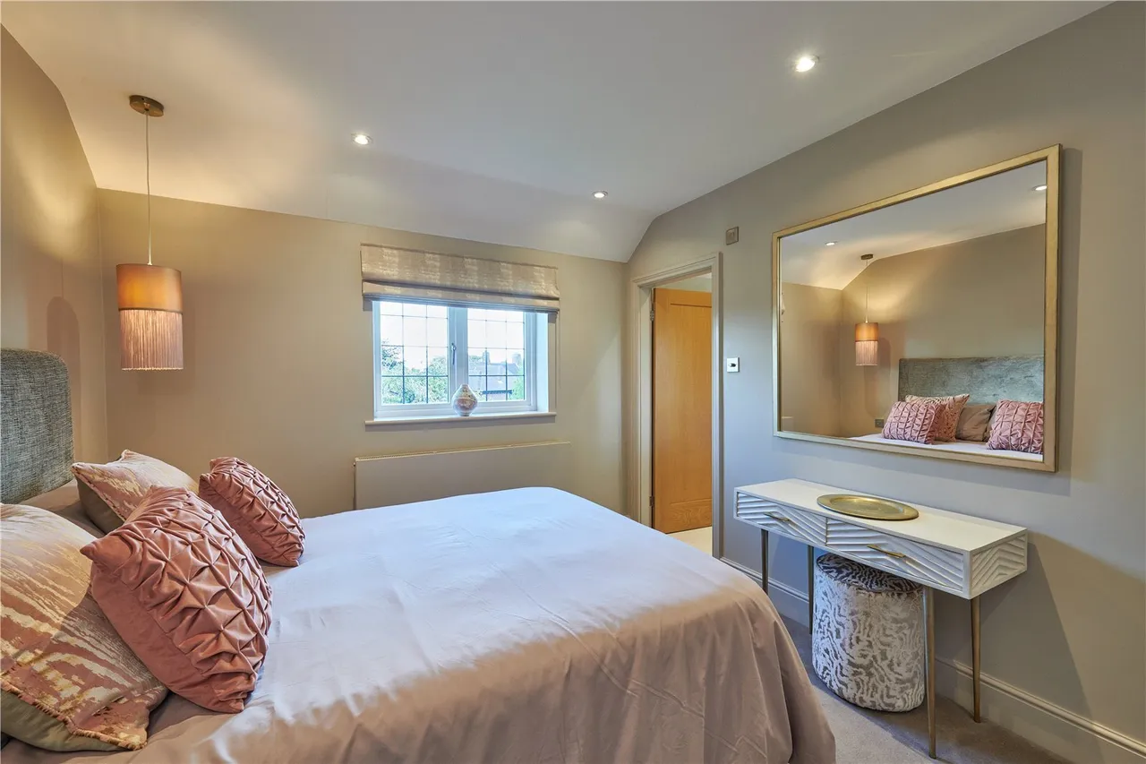 Wainwright Road, Altrincham, WA14, photo 12