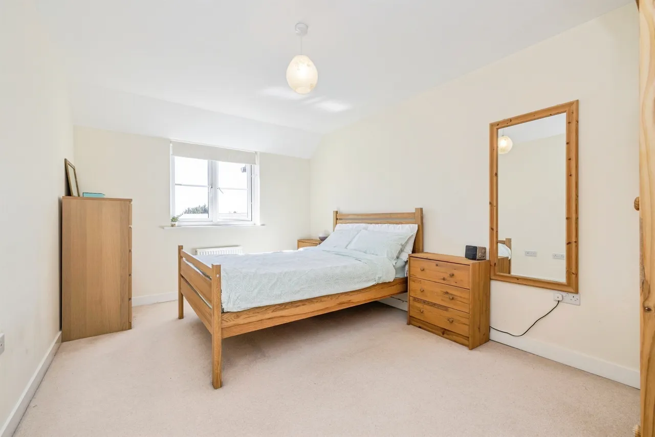 Baxter Road, Watford, photo 6