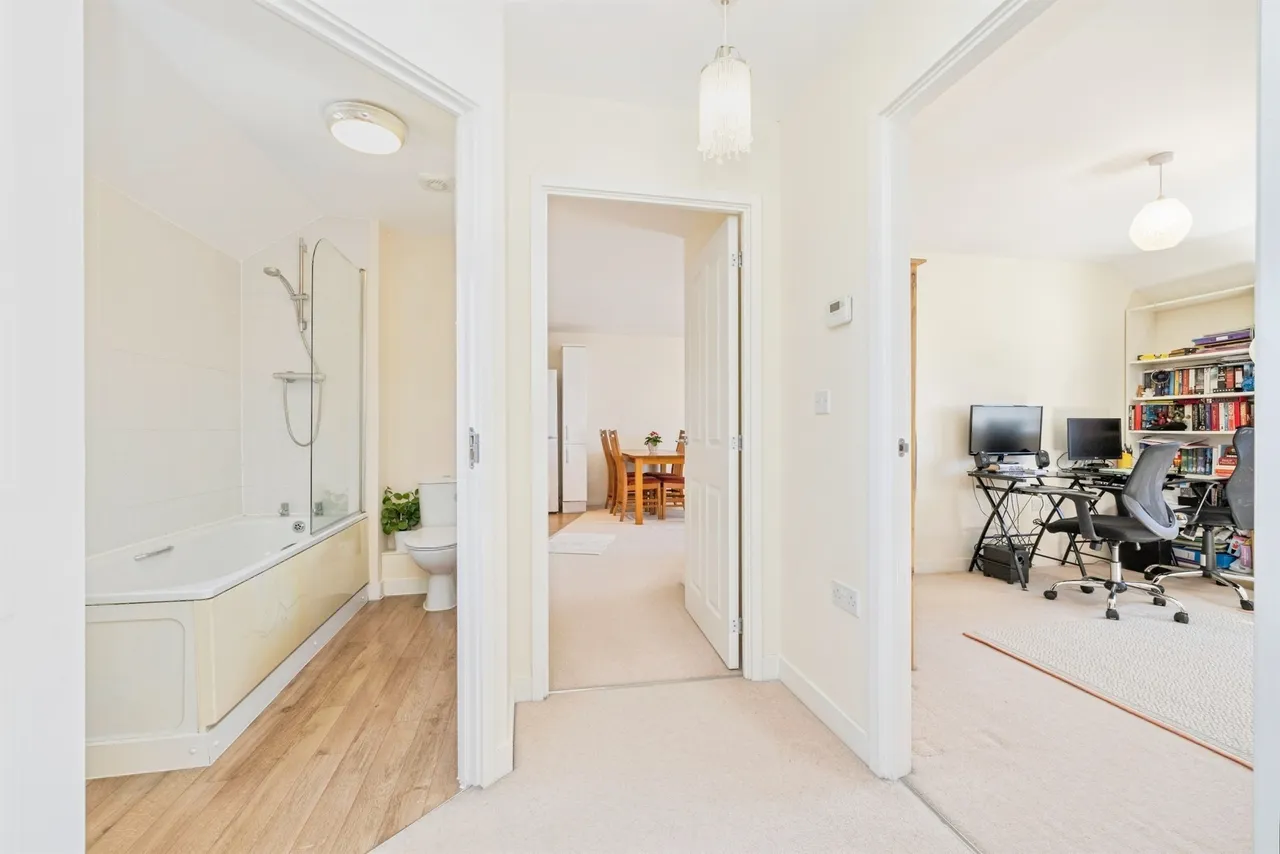 Baxter Road, Watford, photo 12