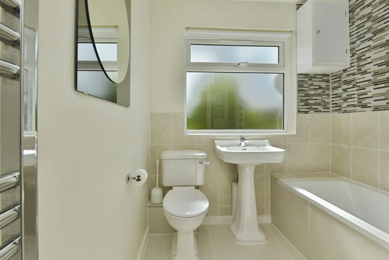 Blackdown, Fullers Slade, MK11, photo 12