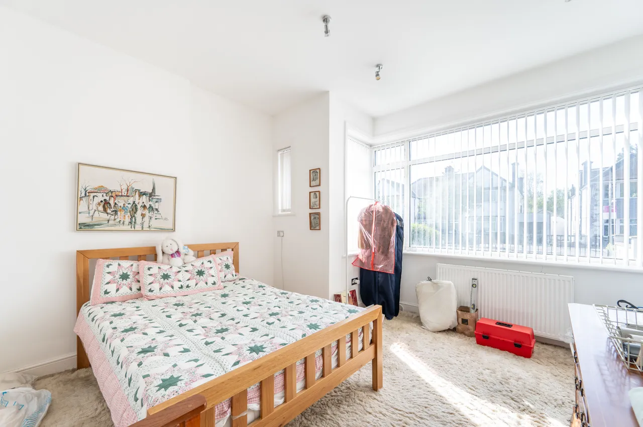 London, NW2, photo 11