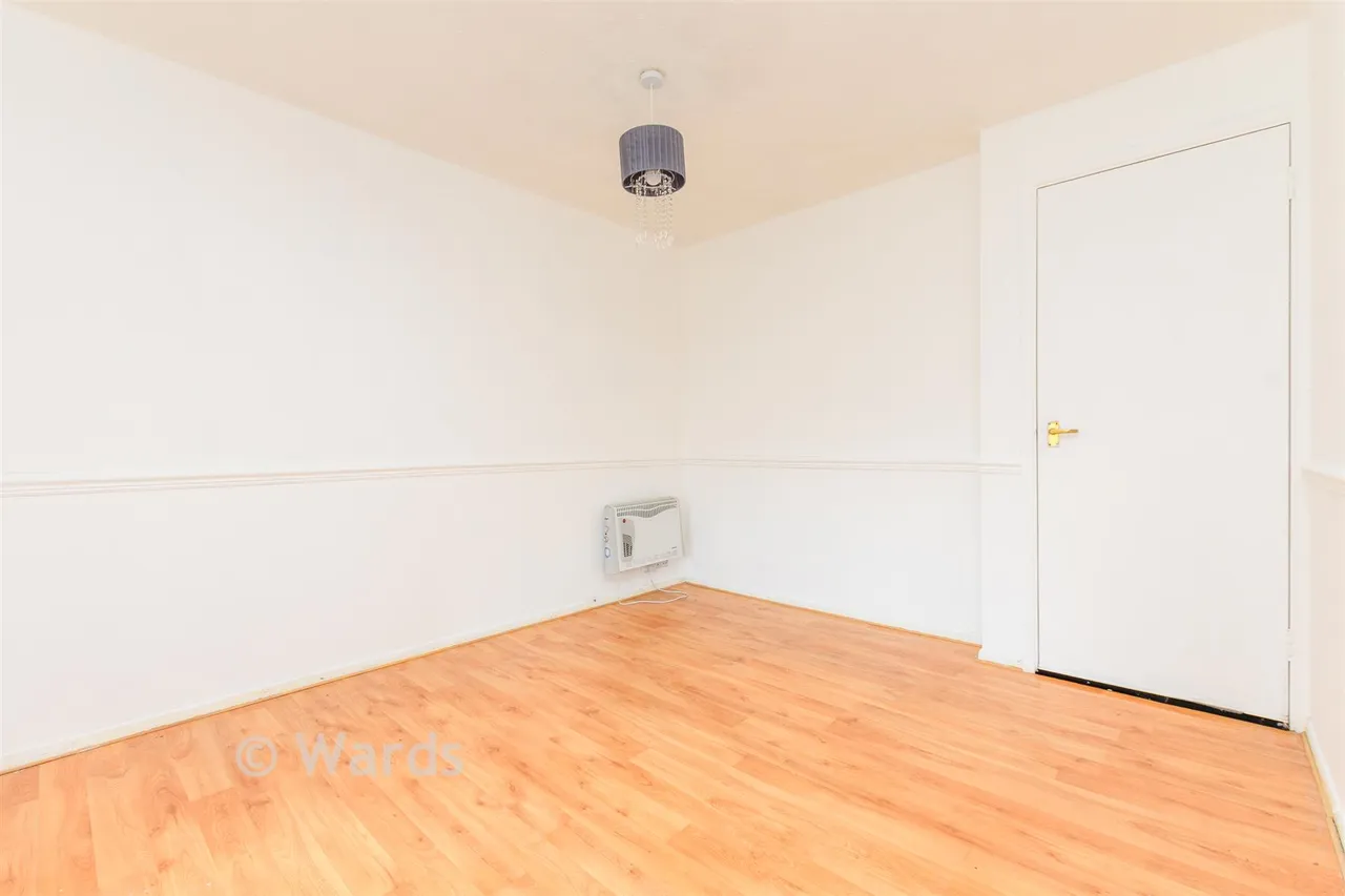 Damigos Road, Gravesend, DA12, photo 3