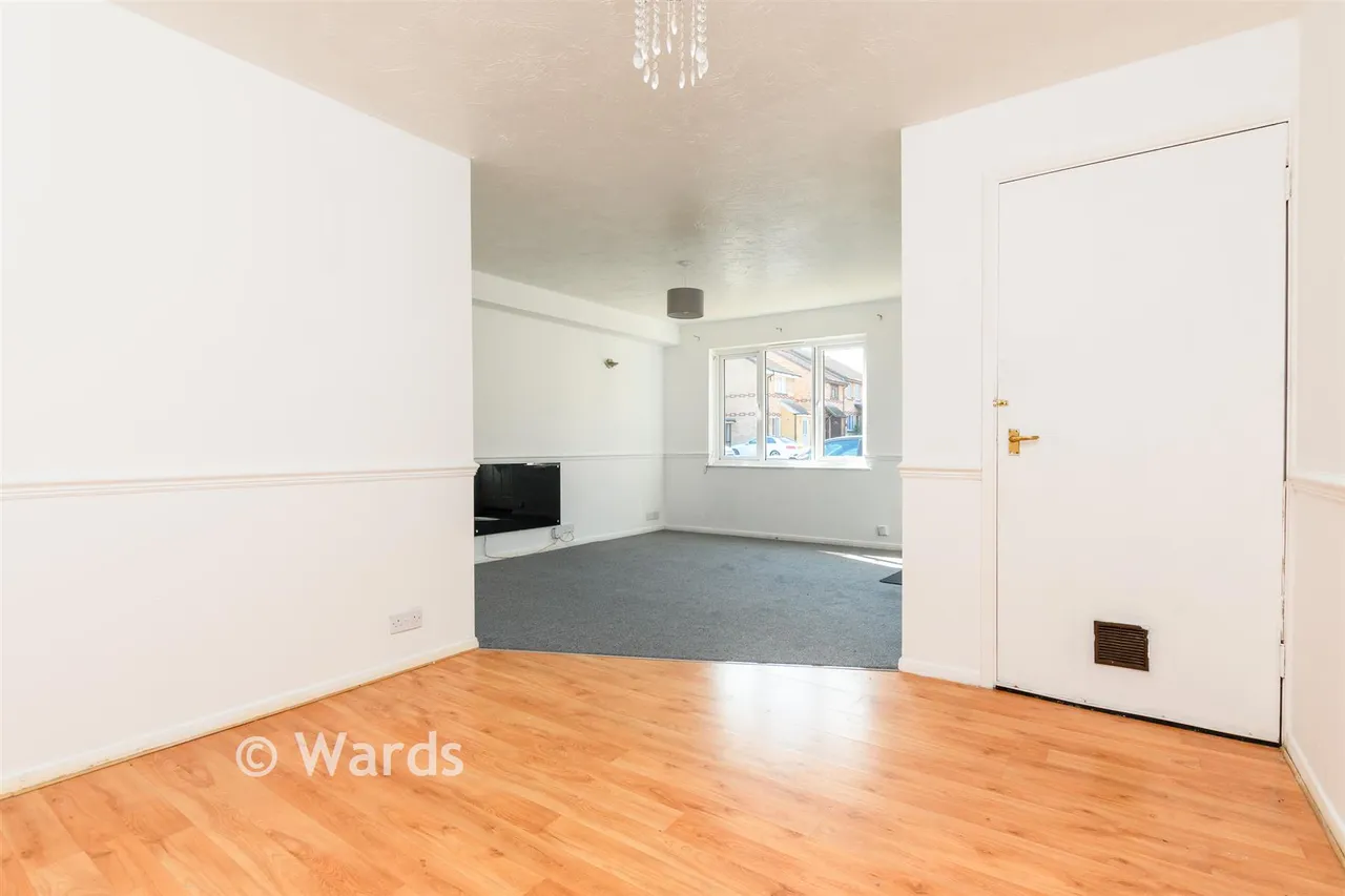 Damigos Road, Gravesend, DA12, photo 4
