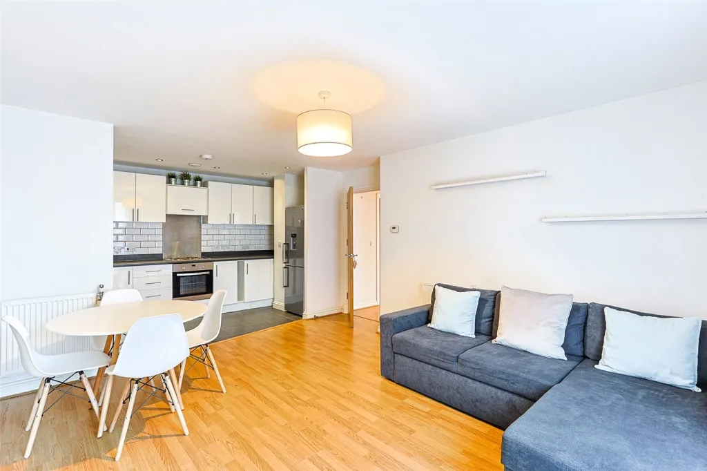 1 bed flat for sale, Salk Close, Colindale, NW9