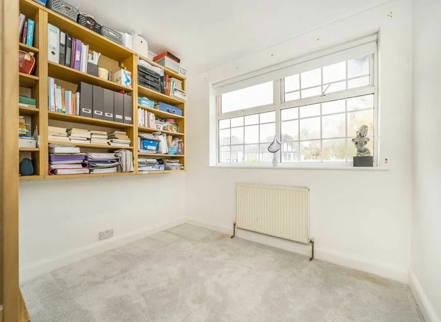 Vaughan Avenue, Hendon, NW4, photo 10