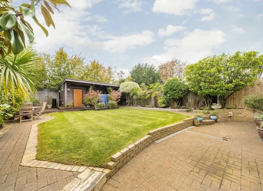 Vaughan Avenue, Hendon, NW4, photo 4