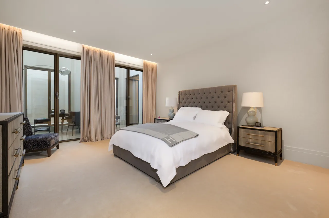 Cheyne Terrace, London, SW3, photo 12