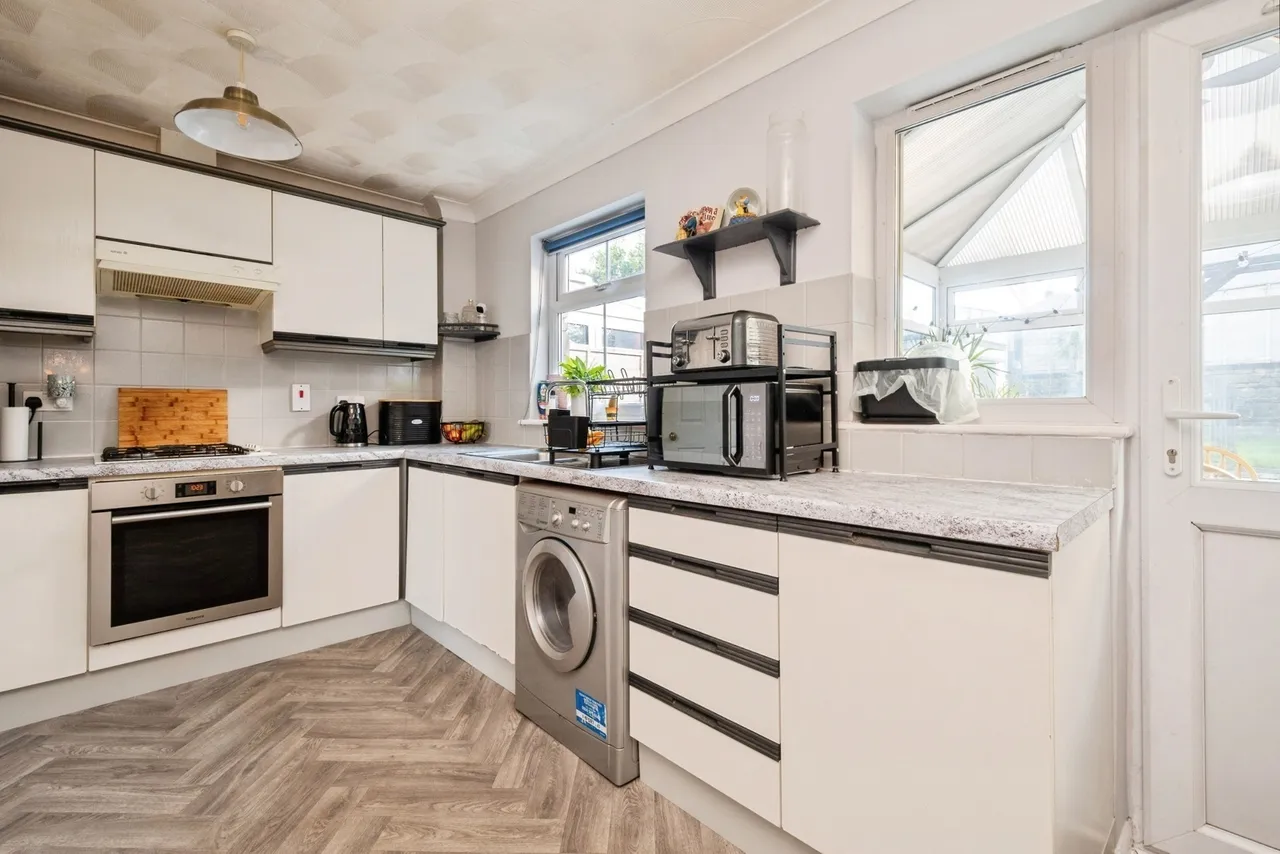 Broad Park, St. Keyne, PL14, photo 3