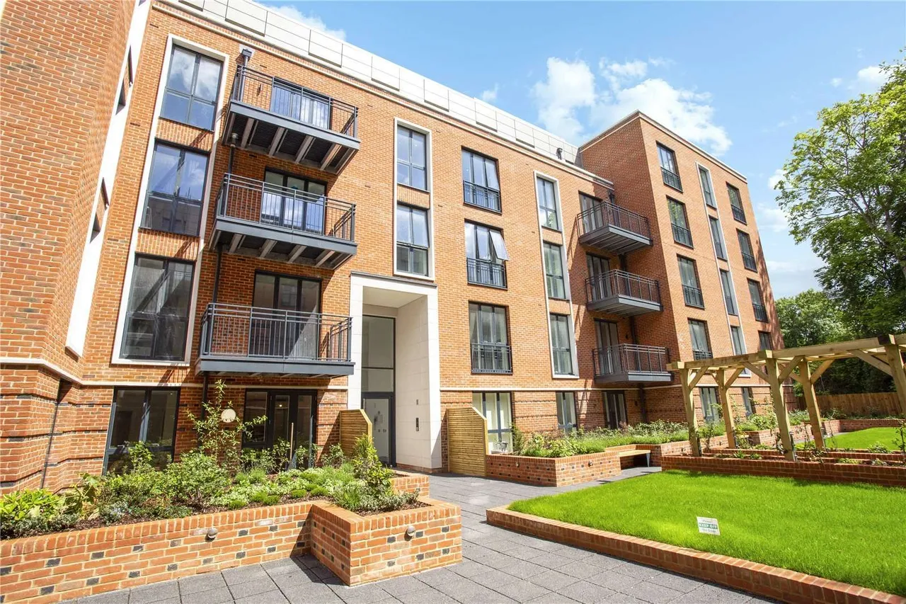 1 bed flat for sale, Fellowes Rise, Winchester, SO22