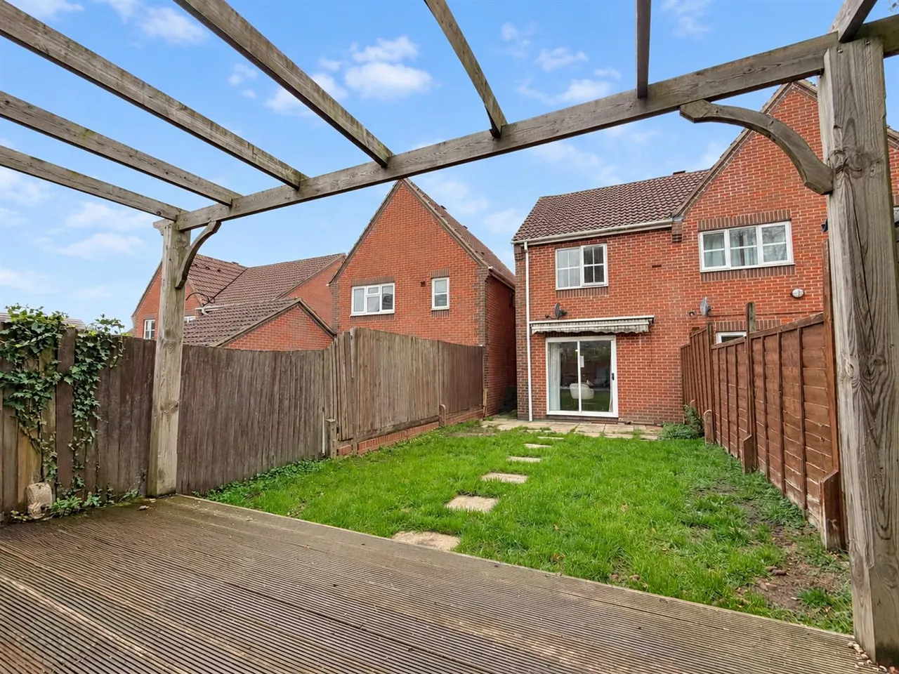 Medina Drive, Stone Cross, BN24, photo 14