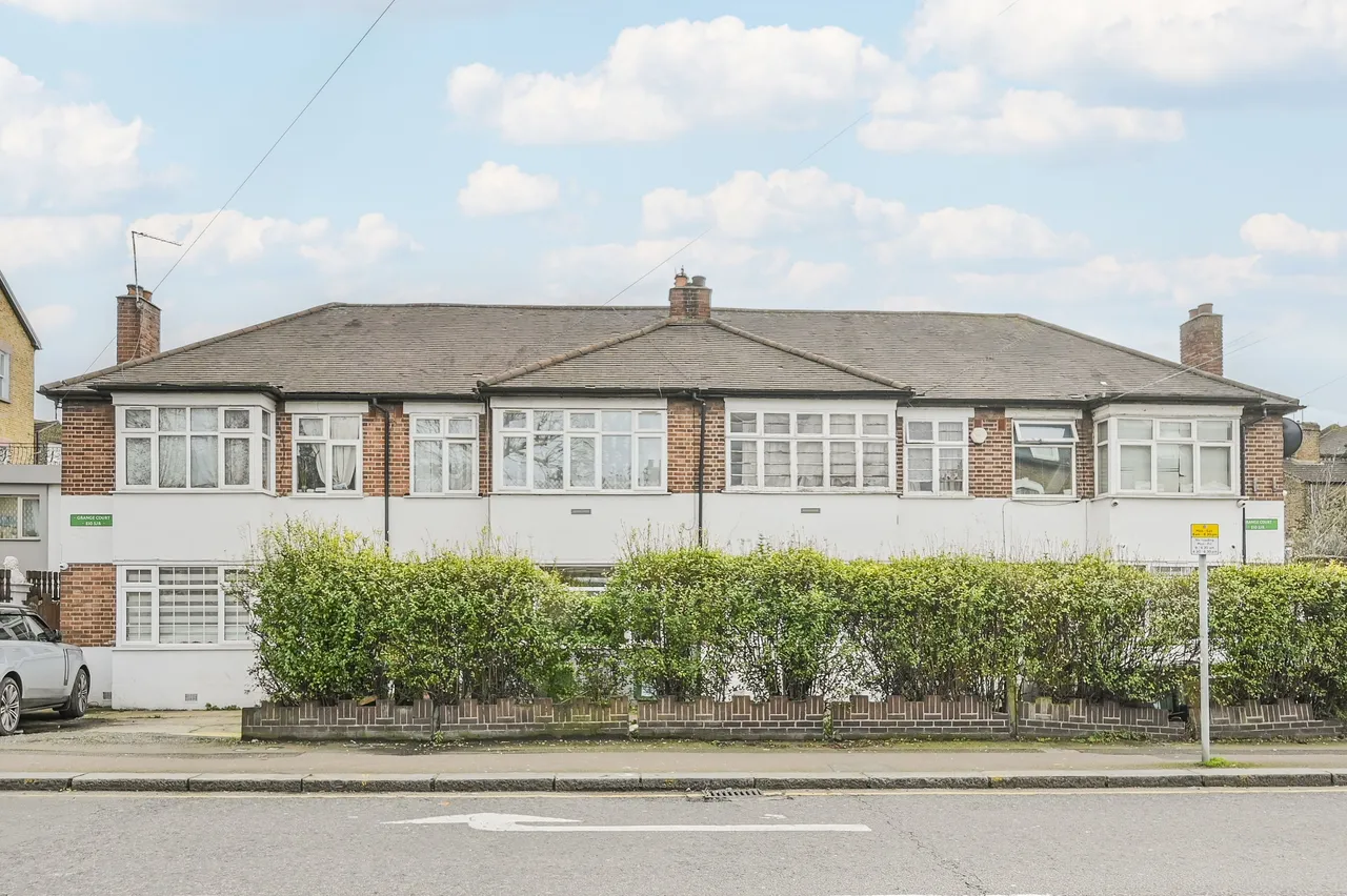 Flat 12, Grange Court, London, photo 10