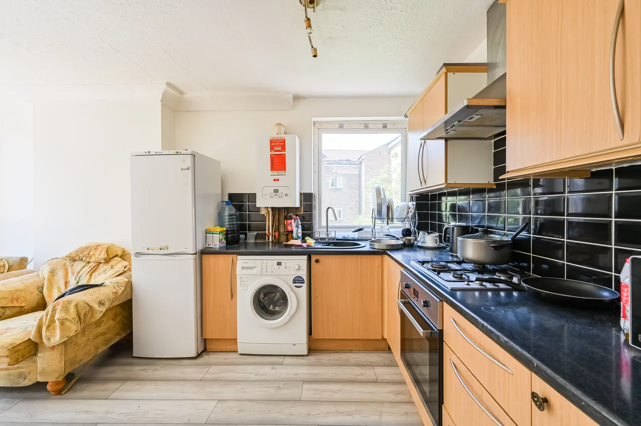 Flat 12, Grange Court, London, photo 4