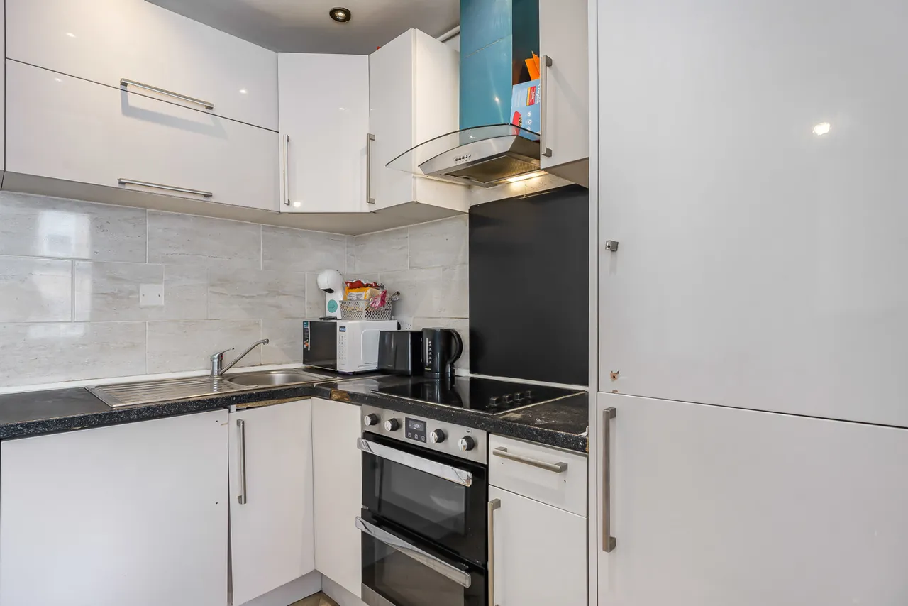 Clifton Road, London, SE25, photo 24