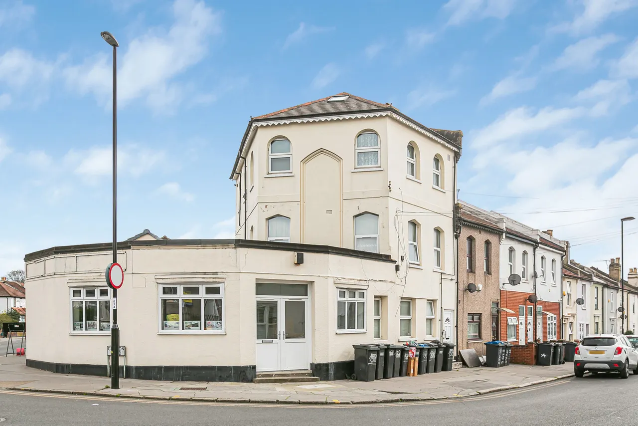 Clifton Road, London, SE25, photo 4