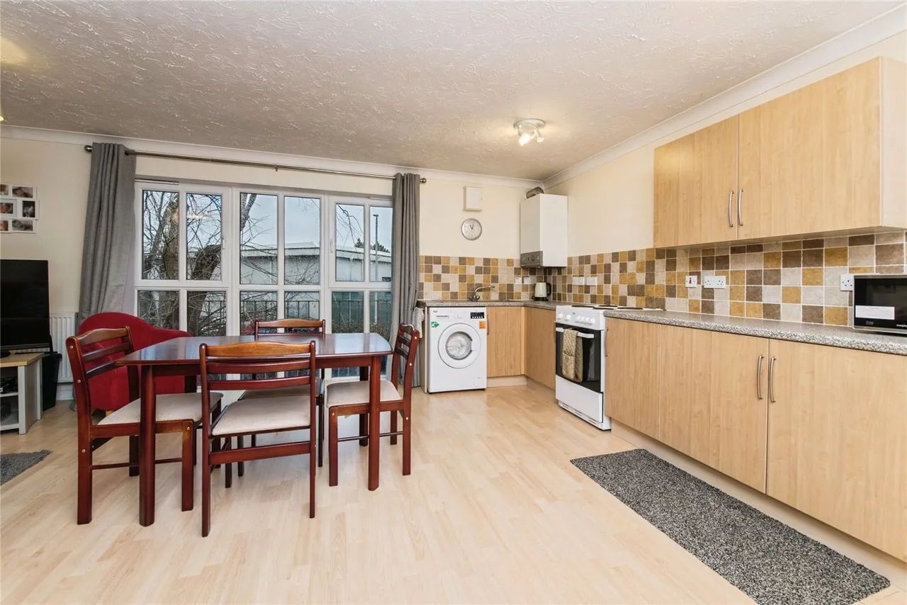 Retail Park Close, Exeter, EX2, photo 4