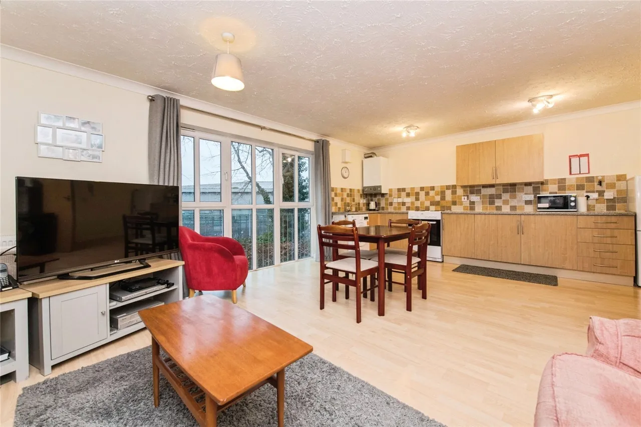 Retail Park Close, Exeter, EX2, photo 3