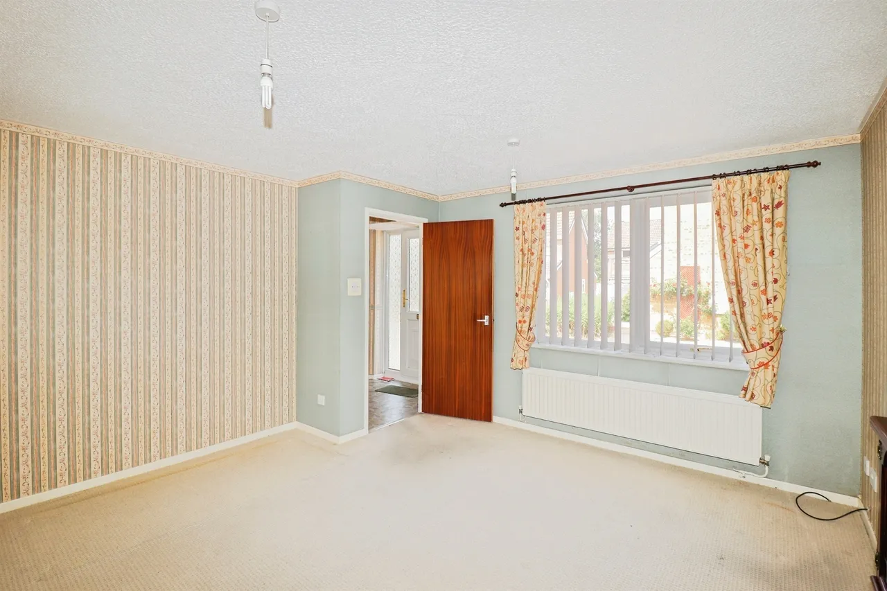 Canons Close, Thetford, photo 4