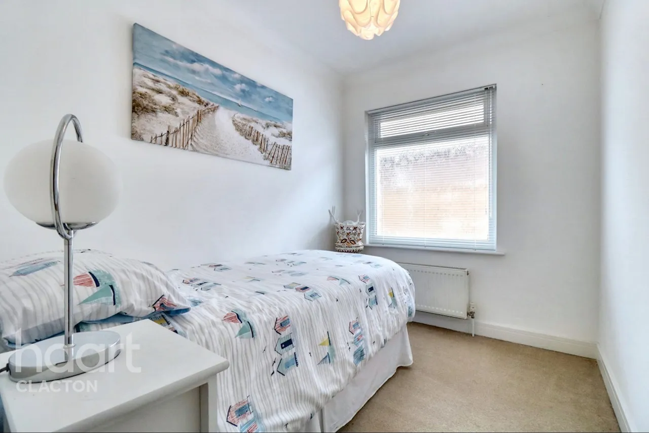 Victoria Road, Clacton-On-Sea, CO15, photo 8