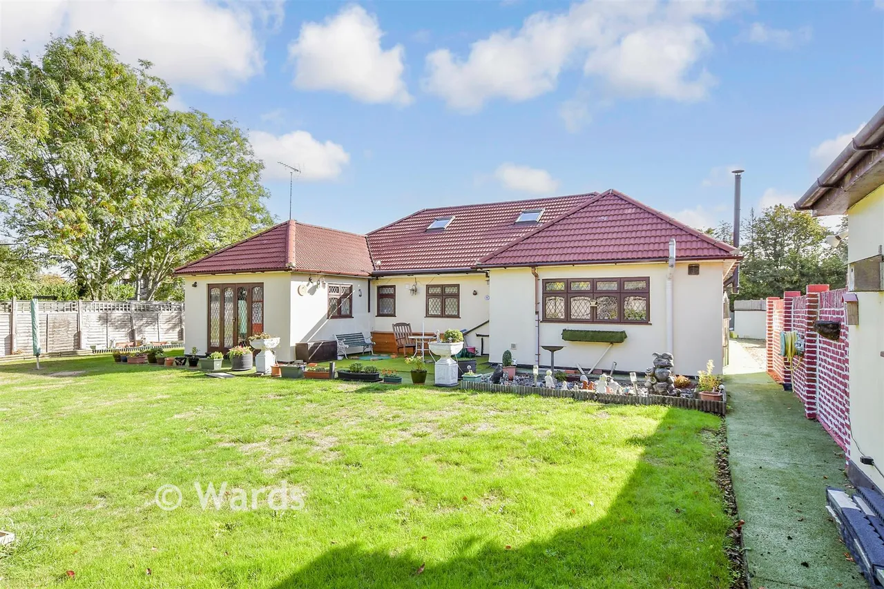 Wrotham Road, South Street, DA13, photo 13