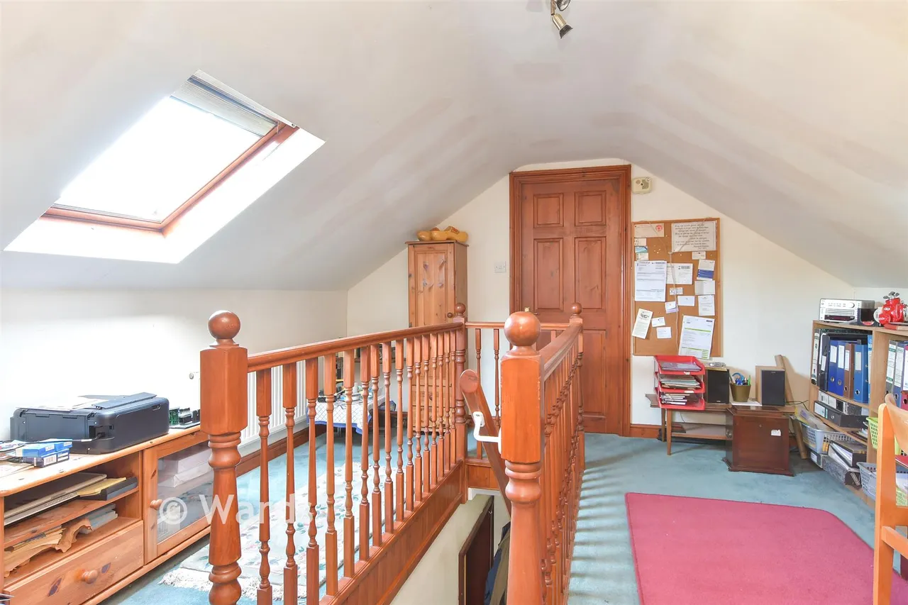 Wrotham Road, South Street, DA13, photo 10