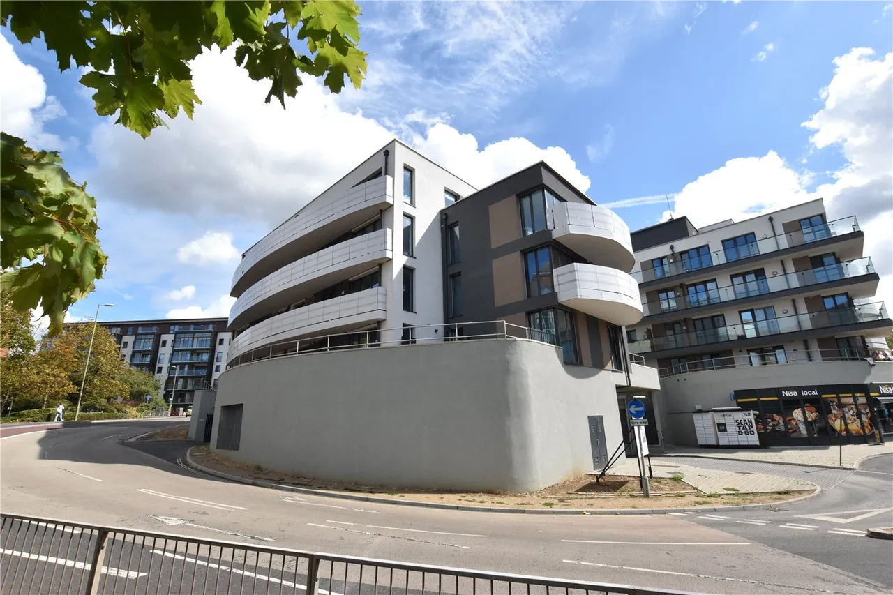 Farnborough Road, Farnborough, GU14, photo 5