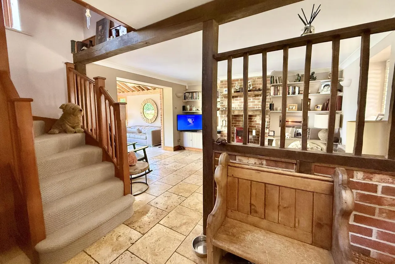 Throop Road, BH8, photo 5