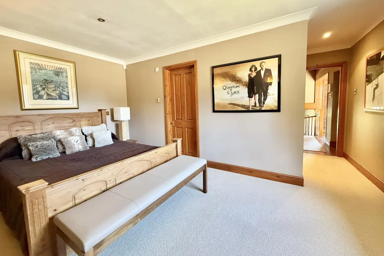 Throop Road, BH8, photo 17