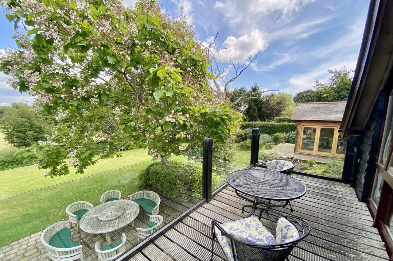 Throop Road, BH8, photo 15