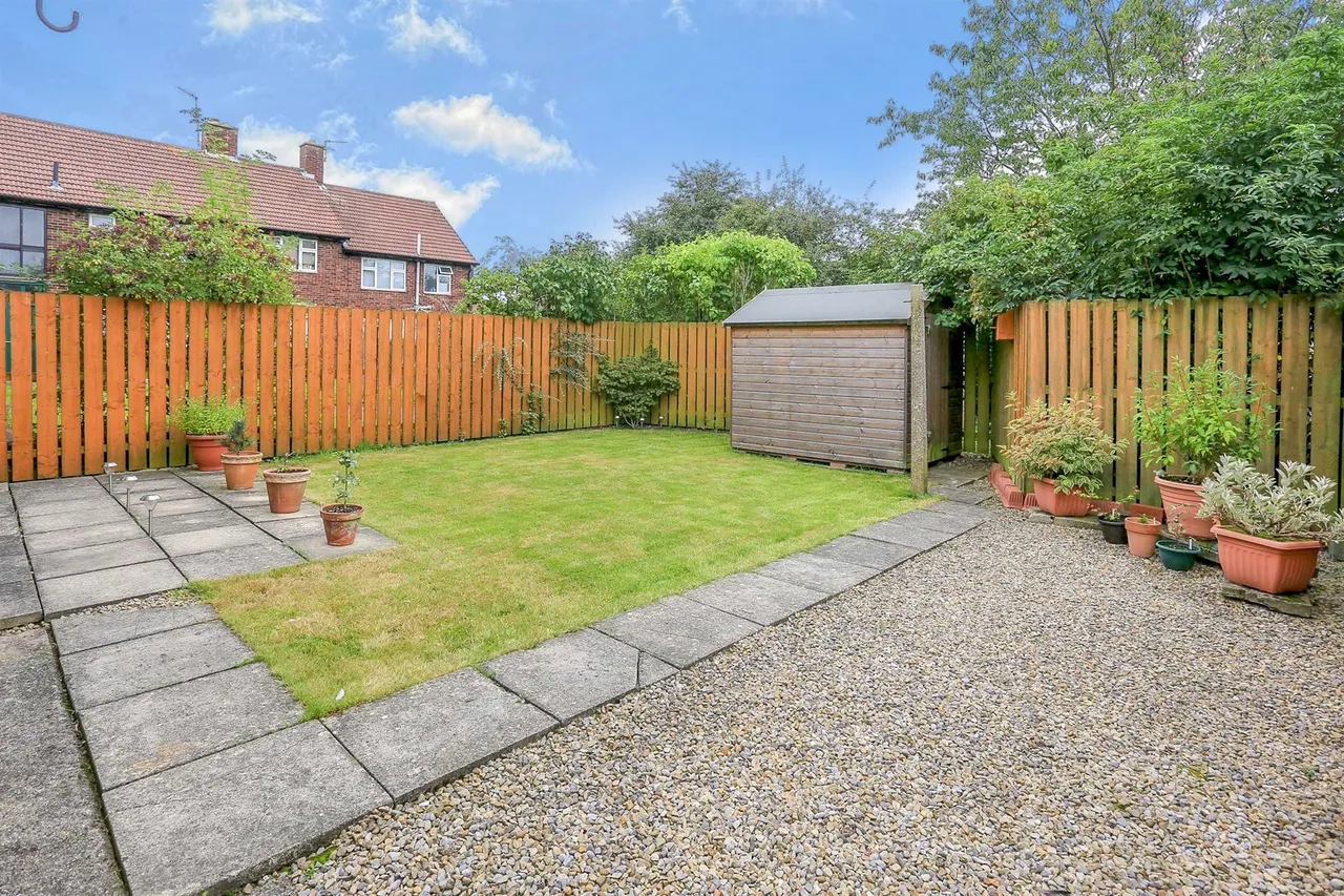 Barkston Avenue, York, photo 9