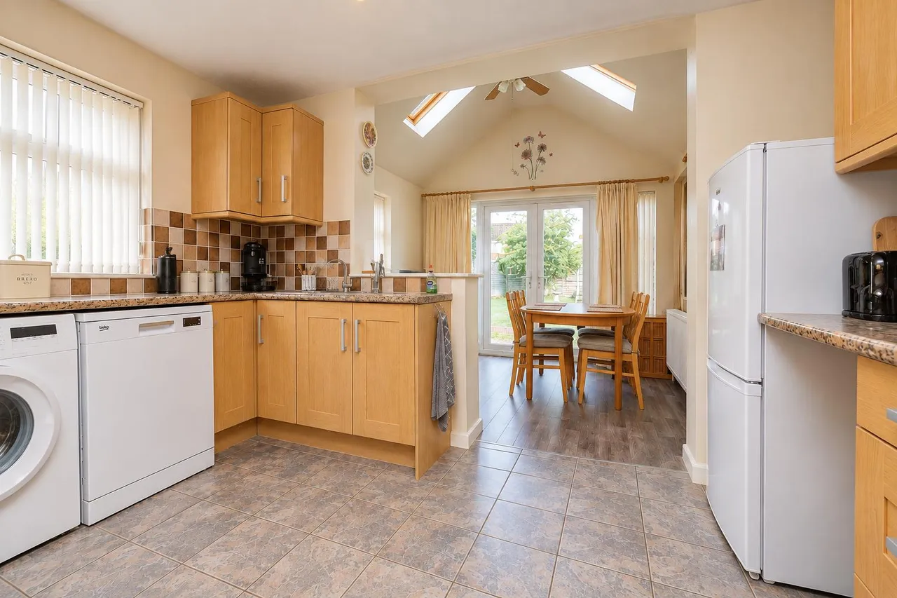 Monton Close, Luton, LU3, photo 3