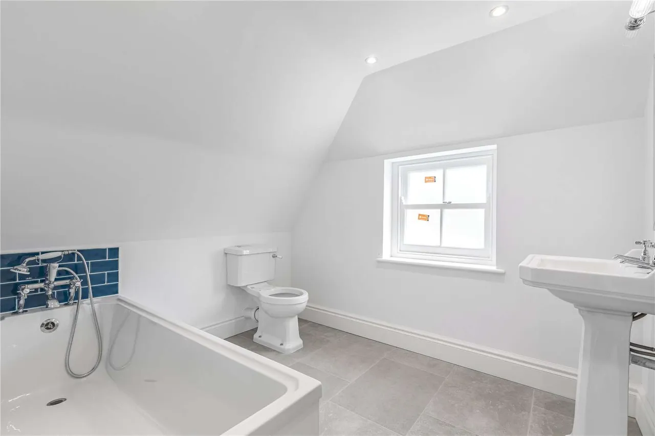 Ham Street, Richmond, TW10, photo 13