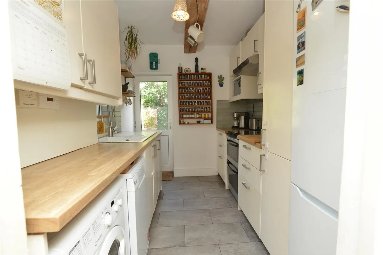 Neath Road, Whitehall, Bristol BS5 9AP, photo 3