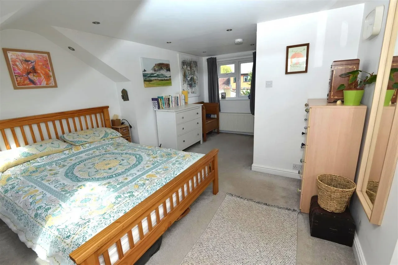 Neath Road, Whitehall, Bristol BS5 9AP, photo 5