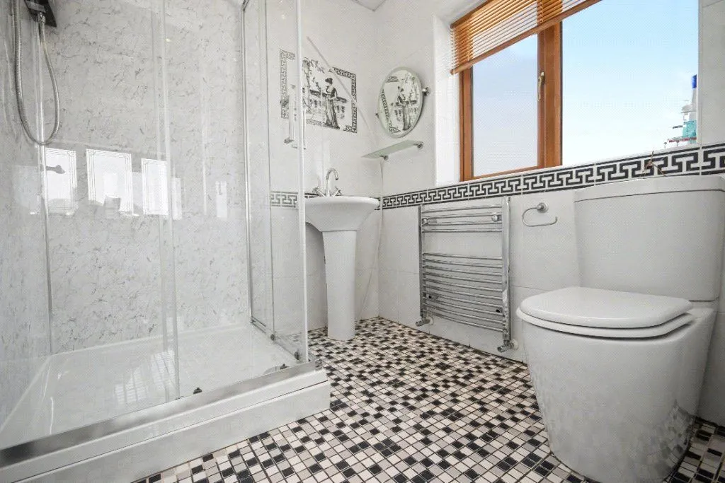 Cliff Lane, Brierley, S72, photo 20