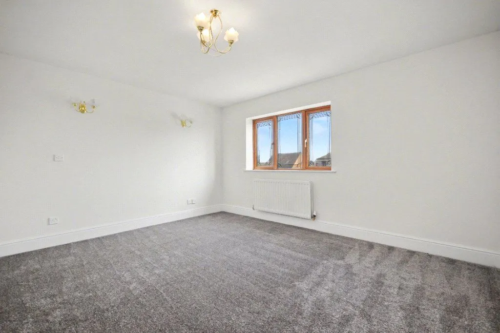 Cliff Lane, Brierley, S72, photo 10