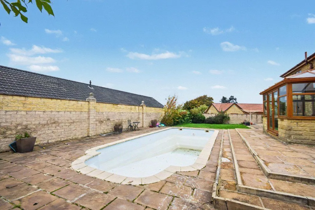 Cliff Lane, Brierley, S72, photo 24