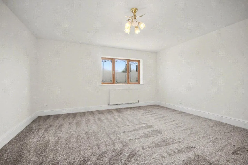 Cliff Lane, Brierley, S72, photo 19