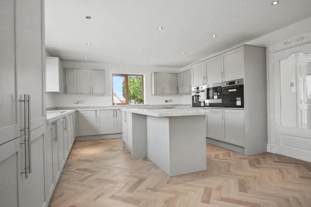 Cliff Lane, Brierley, S72, photo 13